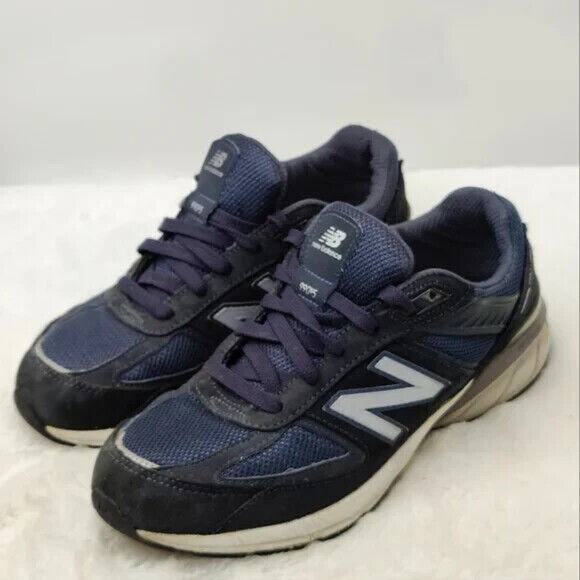 New Balance Blue sz 6.5 M fits sz 7.5/8 Ladies *read - Picture 2 of 8